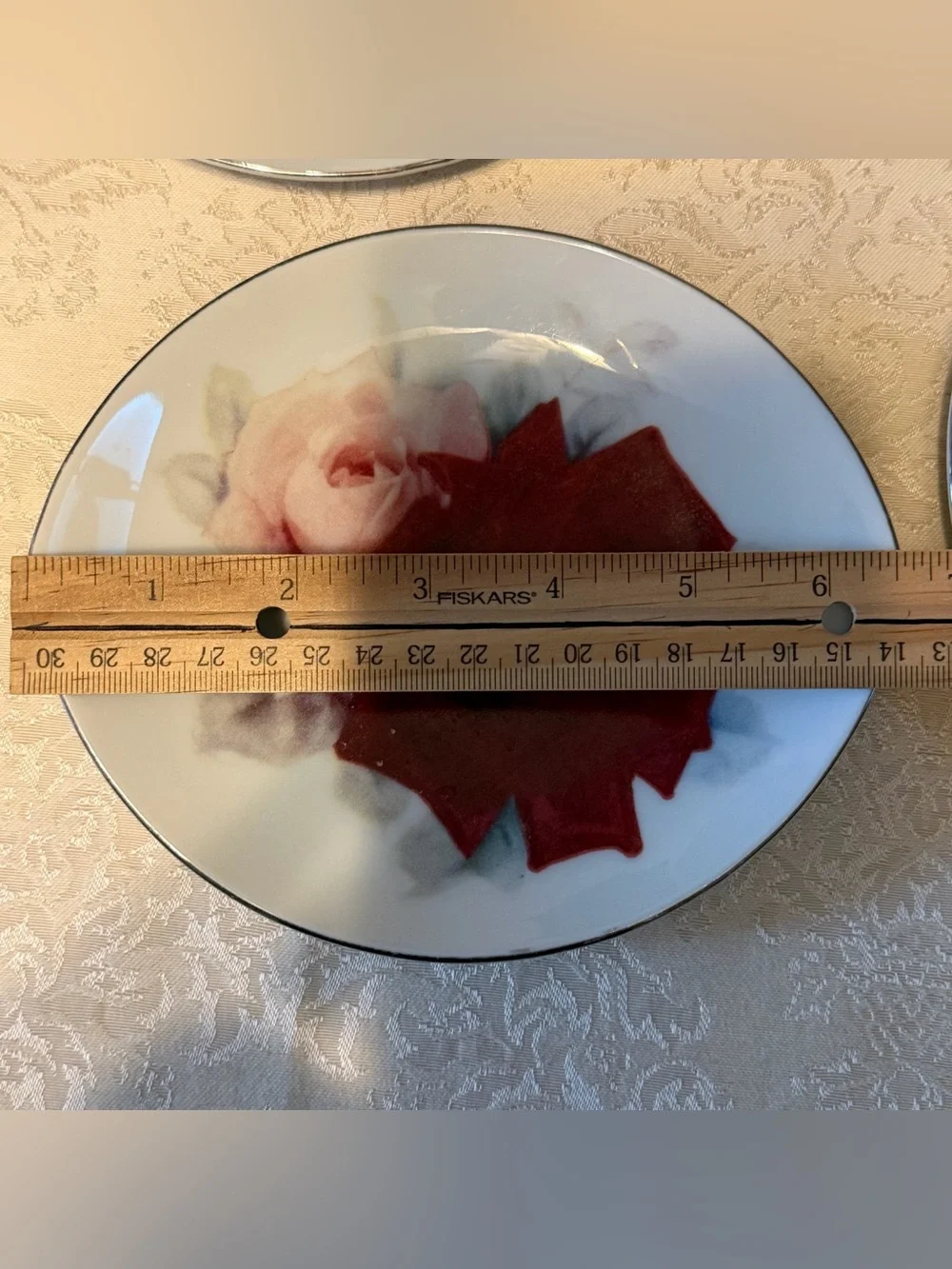 Vintage Narumi Fine China Dessert Plates with Red Rose Floral Pattern - Set of 4